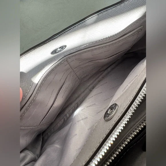 Michael Kors Gray Purse - Picture 4 of 9